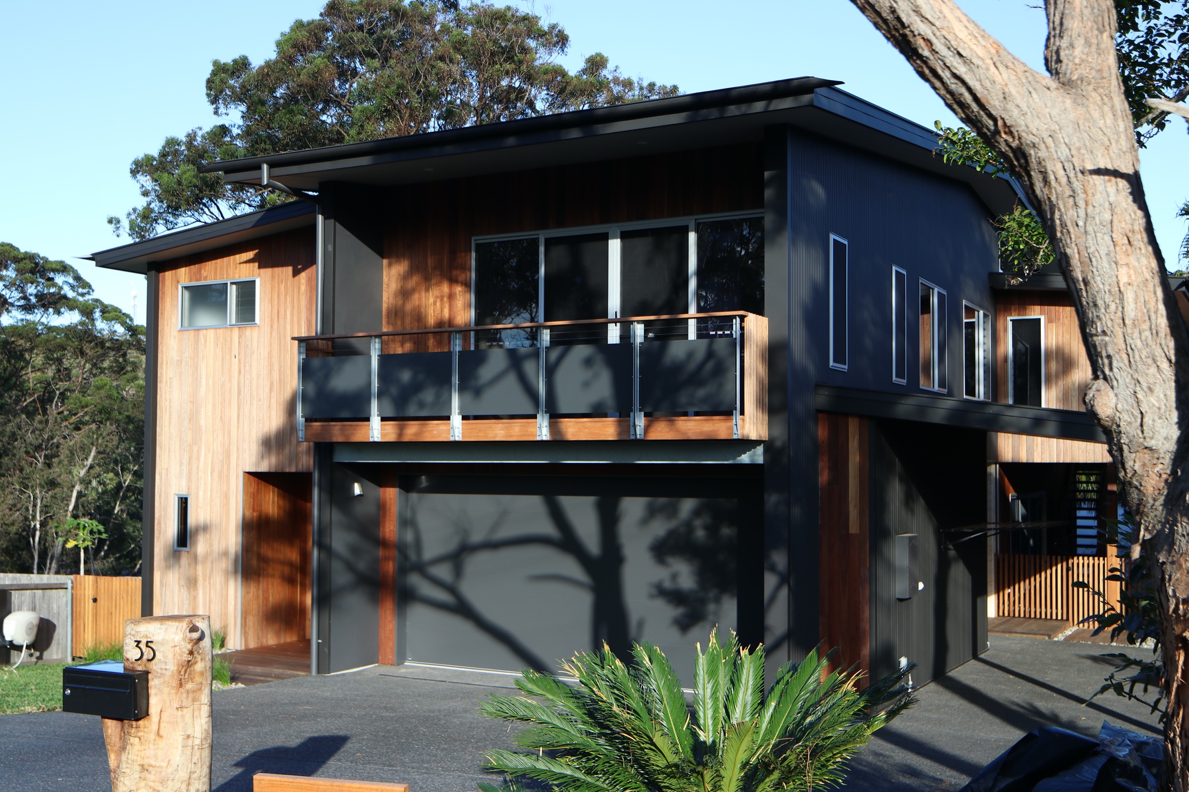 RAHAA_SurfCoastHouse_IanSercombeArchitect_ClaudiaGabrielLimPics_03a.jpeg