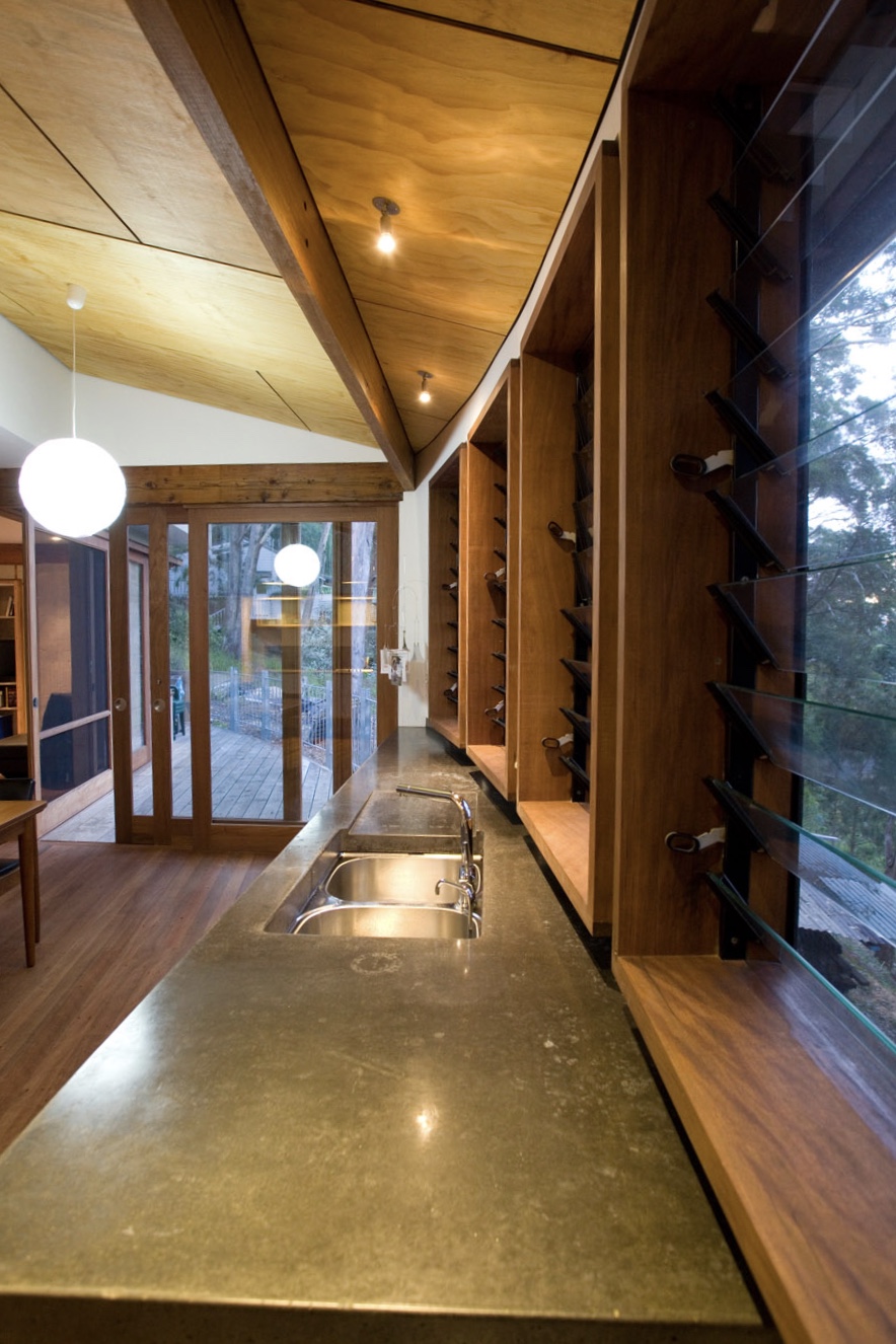 39_Newman_WaveScreen